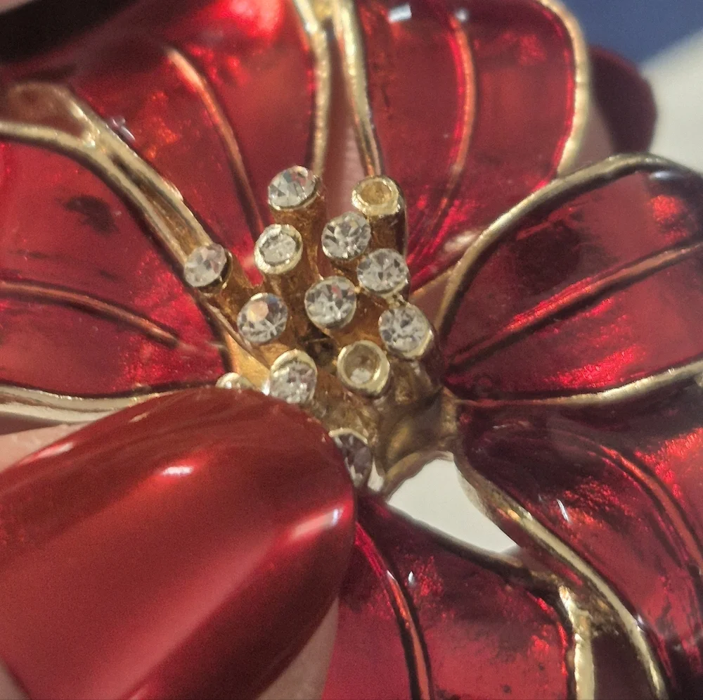 Kenneth Cole Poinsettia Flower Brooch - Picture 7 of 7